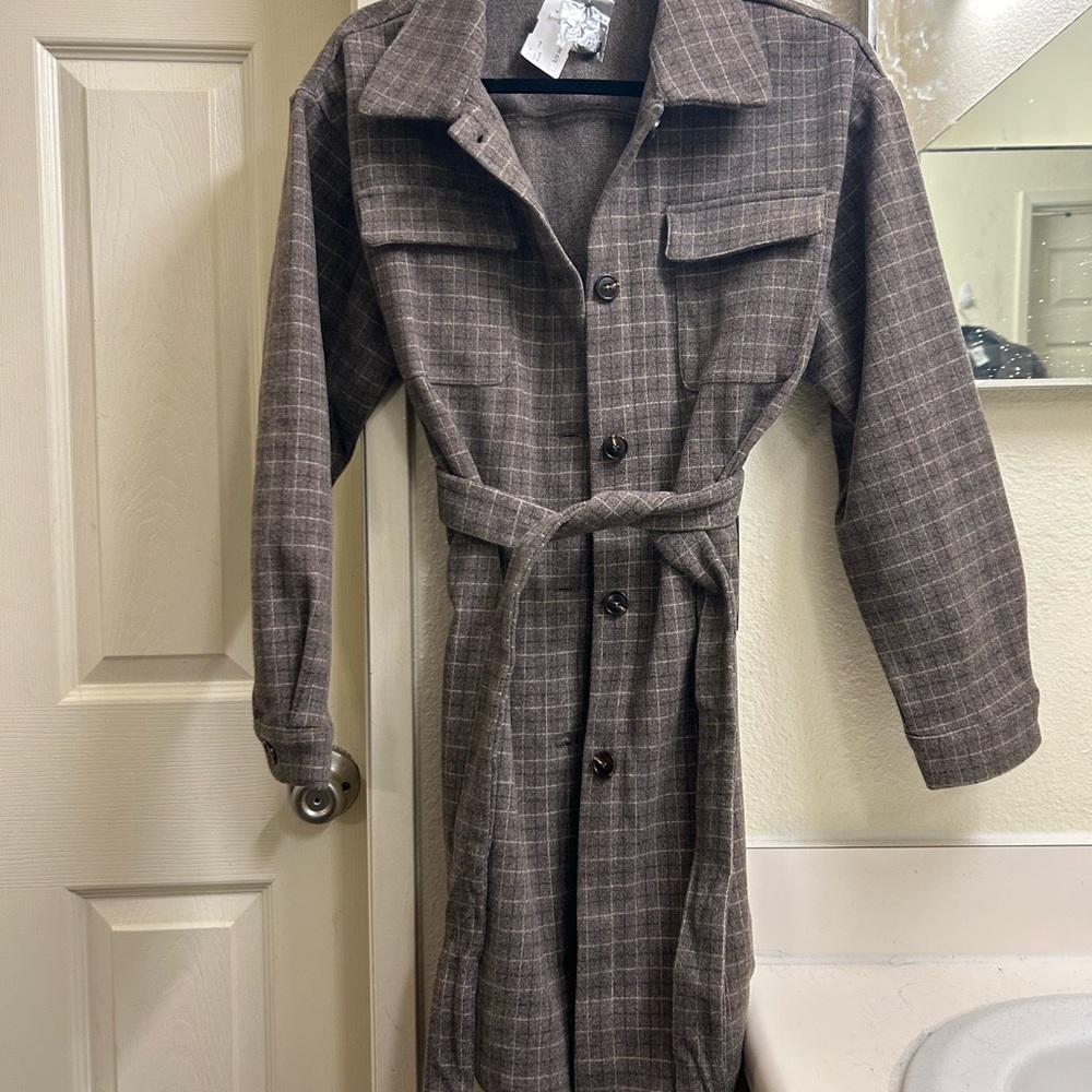 Women’s trenchcoat